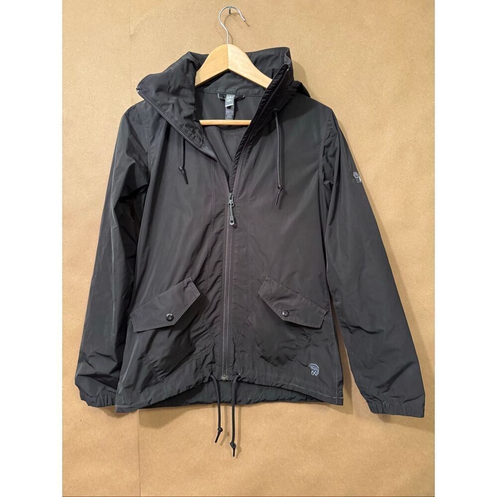 Mountain‎ Hardware Jacket